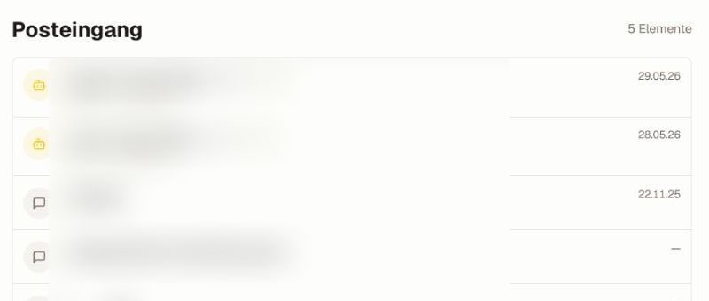 Das aktuelle Community‑Postfach mit seiner Gesprächslistenstruktur; Gesprächstitel und Vorschauen sind aus Datenschutzgründen bewusst unscharf dargestellt.