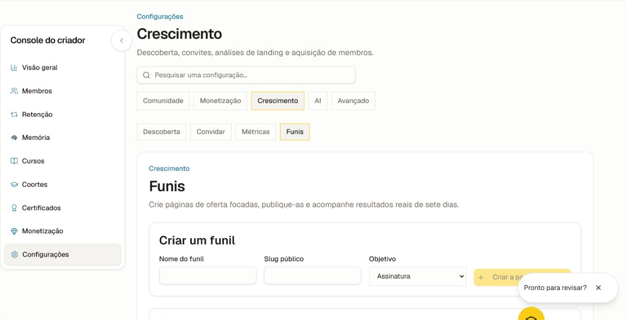 O espaço de trabalho de Funis com o formulário de modelo manual, seletor de objetivo, fila de revisão e área de resultados de sete dias.